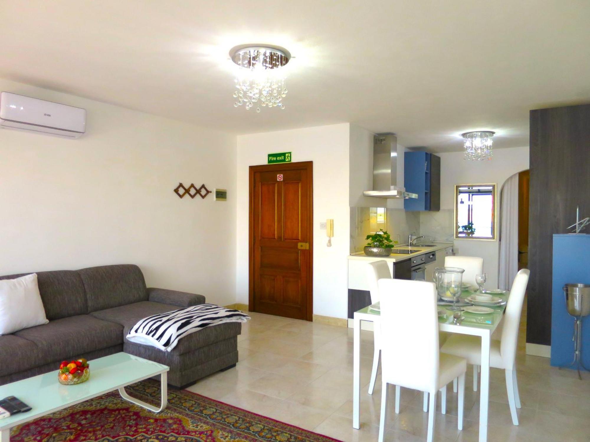 Seafront Apartment Terrace, Lounger & Panoramic Ocean Views Mellieħa Exteriör bild