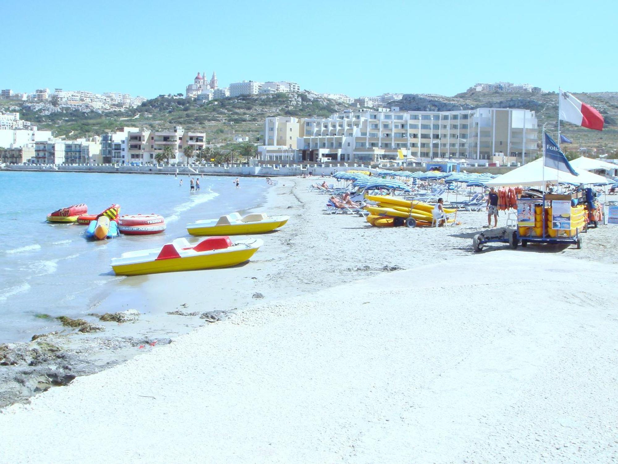 Seafront Apartment Terrace, Lounger & Panoramic Ocean Views Mellieħa Exteriör bild