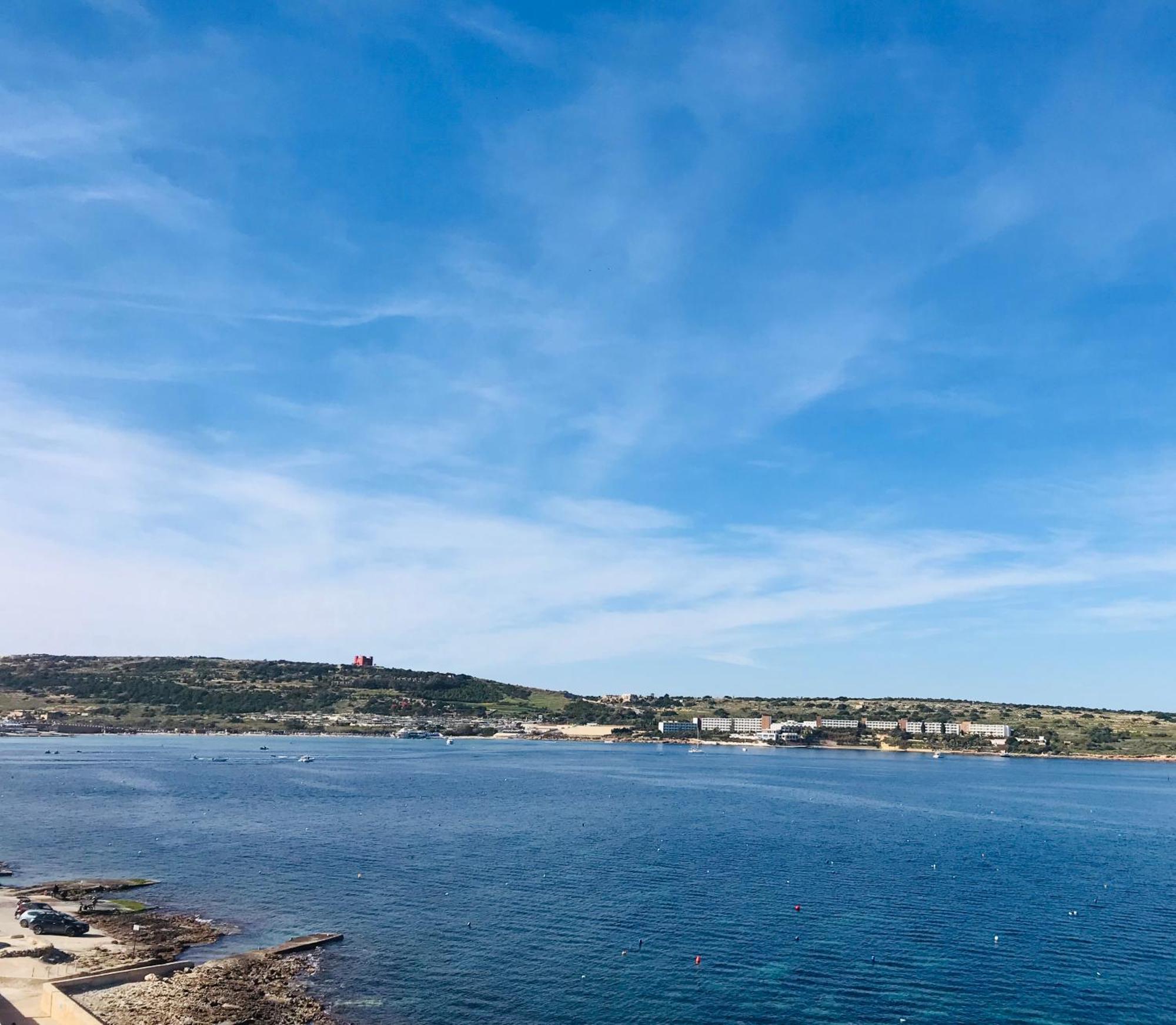 Seafront Apartment Terrace, Lounger & Panoramic Ocean Views Mellieħa Exteriör bild